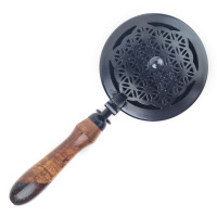 Posodica za kadila - kadilnica z lesenim ročajem Roža življenja, železna