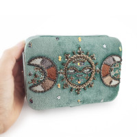 Žametna šatulja za nakit ali tarot karte v mint zeleni barvi - Lunine mene