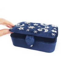 Žametna šatulja za nakit ali tarot karte v temno modri barvi - Luna in zvezde