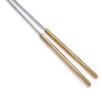 Bajalica z medeninastimi ročaji s podaljšano konico