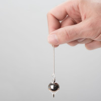 Radiestezijsko nihalo Kaplja - večje, posrebreno