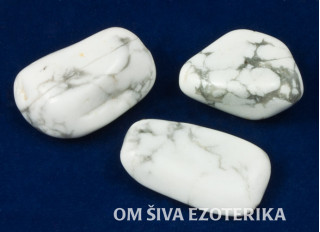 Ročni kamen haolit (howlite)