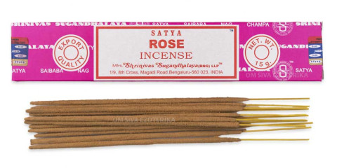 Rožnata embalaža dišečih palčk Satya Rose, 15 g